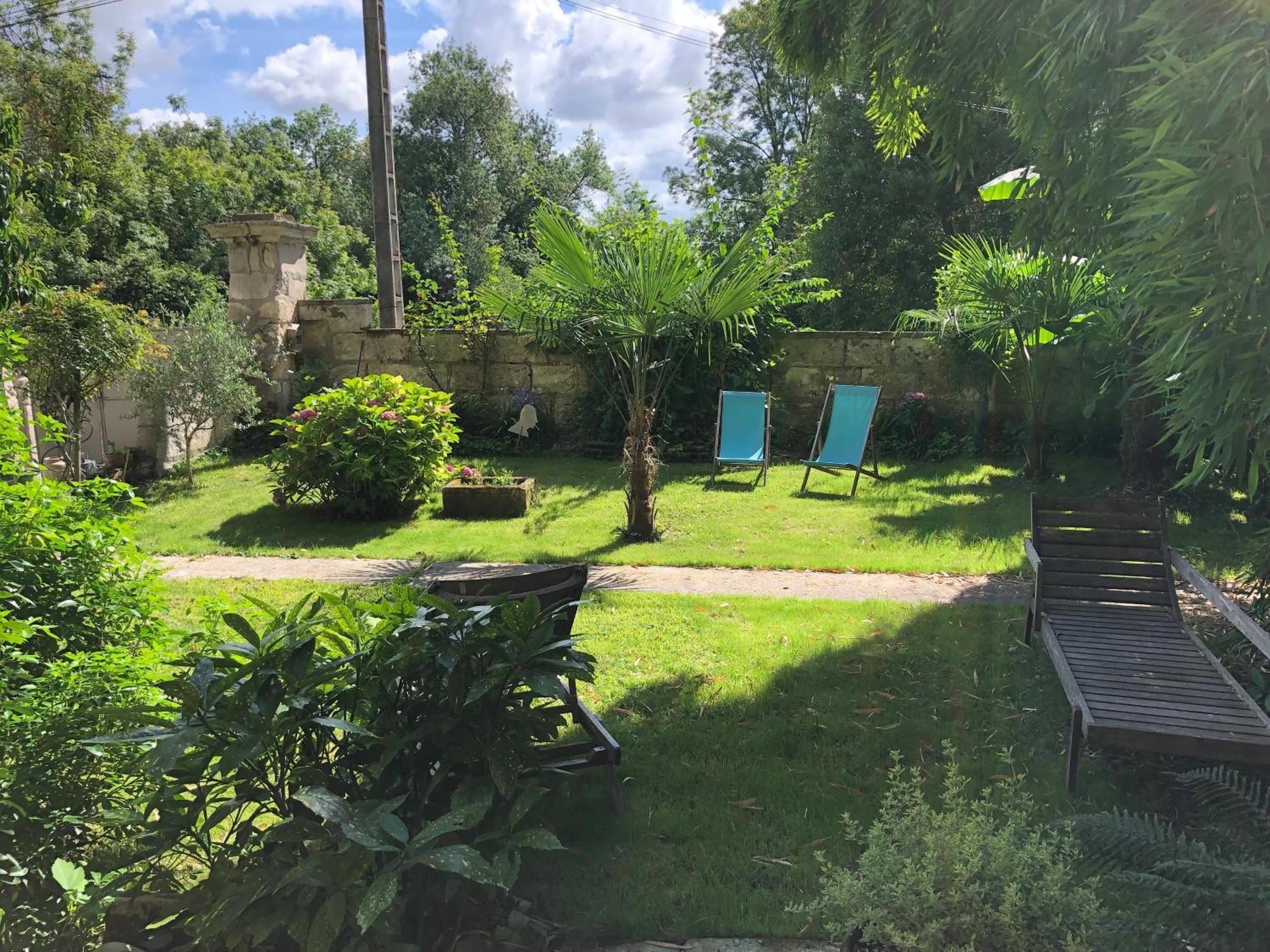 L'Heure Bleue Bed & Breakfast Saintes Dış mekan fotoğraf